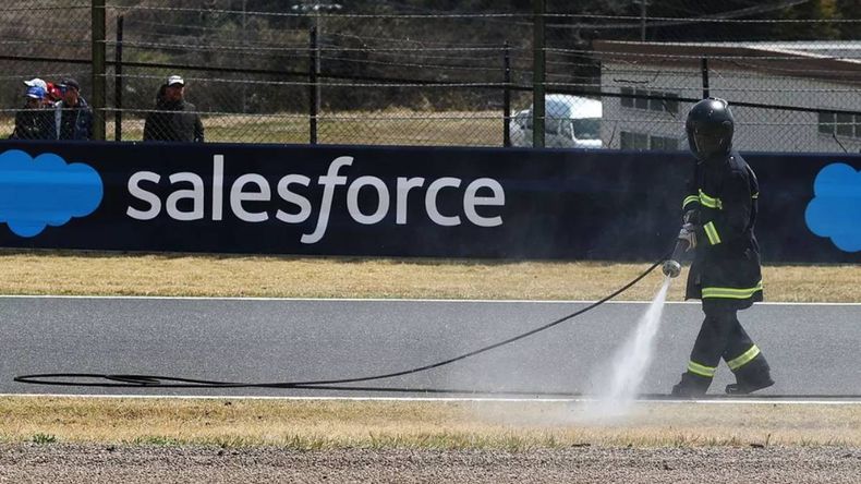 Por qué se prende fuego la pista de Suzuka con la Fórmula 1 en Japón