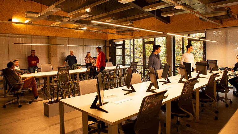 Empresa valletana que exporta tecnología inauguró moderno edificio