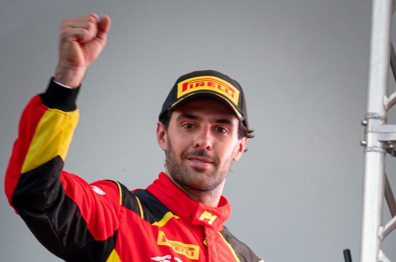 GT Italiano: Manu Urcera consiguió otro podio en Imola