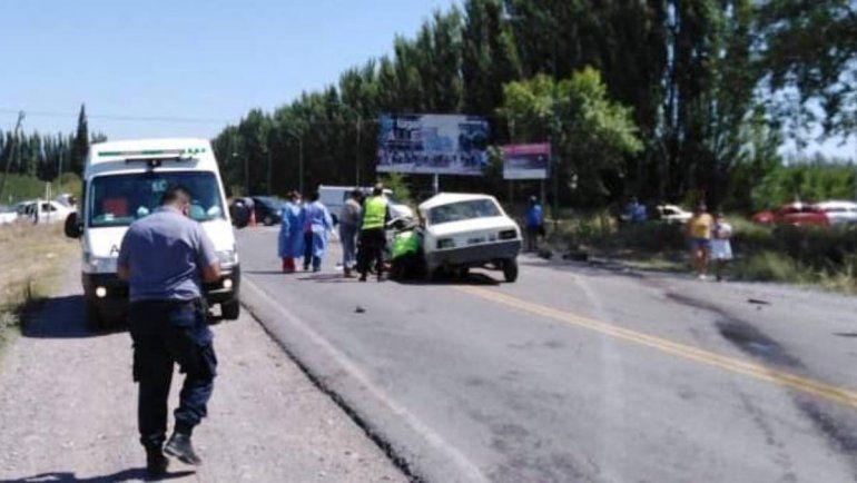 Dos allenses murieron en un terrible choque sobre la Ruta 22