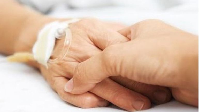 Uruguay aprobó la eutanasia y se renovó el debate en Argentina. La UNCo se suma a través de Medicina.