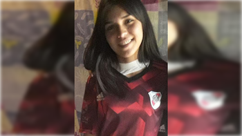 Ángela Valentina Alvial es de Fernández Oro y tiene 16 años.