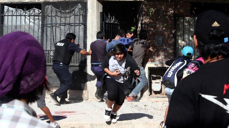 El maestro Meza sumó el cuarto castigo por abuso, pero sigue libre