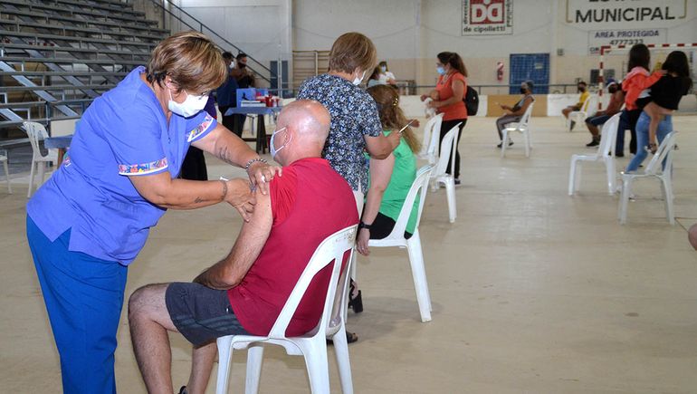 Hay 50 mil rionegrinos que aún se niegan a la vacuna contra el COVID