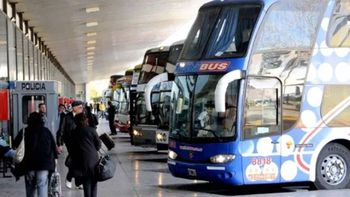 El Gobierno eliminó las compensaciones económicas que recibían las empresas por los pasajes gratuitos de larga distancia. | LMCipolletti.com El Gobierno eliminó las compensaciones económicas que recibían las empresas por los pasajes gratuitos de larga distancia.
