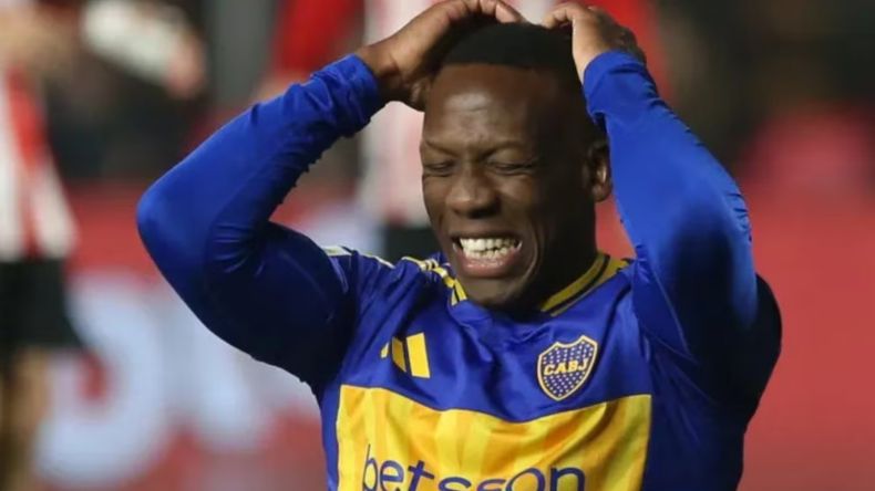 Luis Advíncula