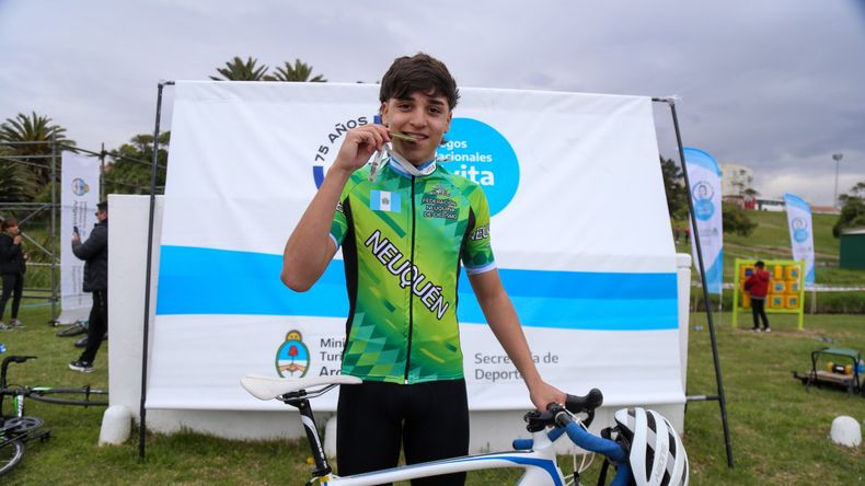 Juevos Evita: el ciclismo y dos medallas de oro para Neuquén