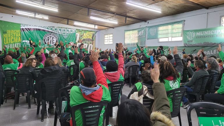 Paritaria en Río Negro: ATE aceptó la nueva propuesta salarial del gobierno