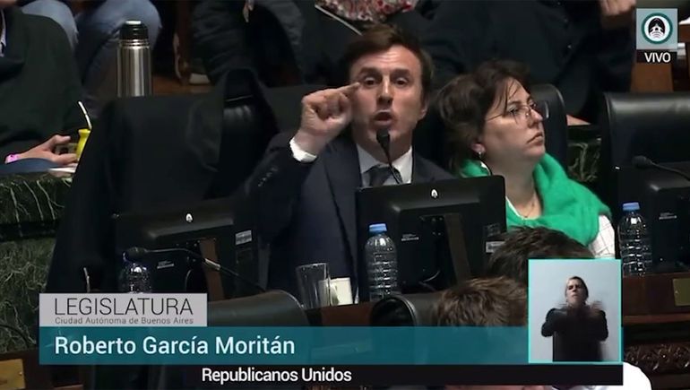 Soy el marido de Pampita: los gritos de García Moritán en la Legislatura