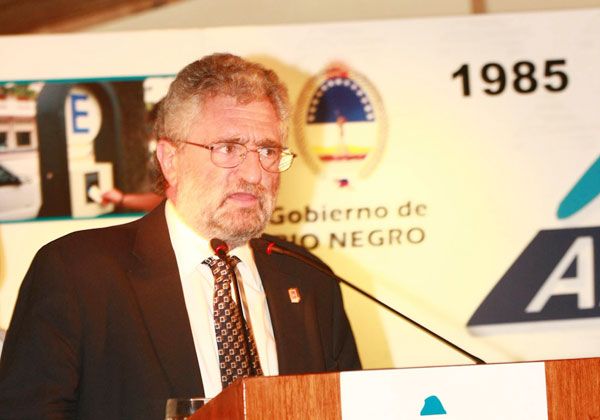 Más de 300 postulantes para las becas de UNRN