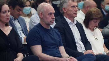 economia en rojo: macri, larreta, bullrich y vidal se reunieron con economistas