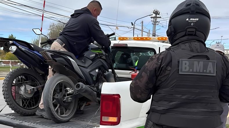 Policías de la BMA de Cipolletti secuestró el rodado. Foto: Archivo