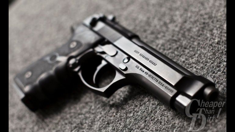 Policía imputada porque se le disparó el arma.&nbsp;