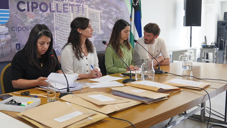 Se presentaron 5 propuestas para la ejecución de la nueva obra del parque Estación N° 65 de Cipolletti.