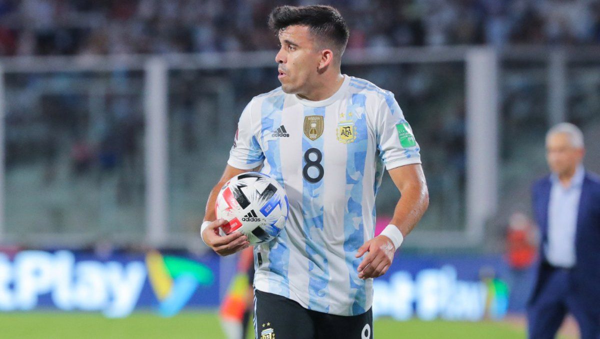 ¿El Huevo Acuña puede perderse el Mundial?