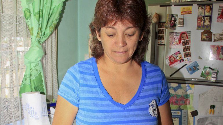 Paola padece mal de Chagas y ahora encontró una vinchuca en su casa.