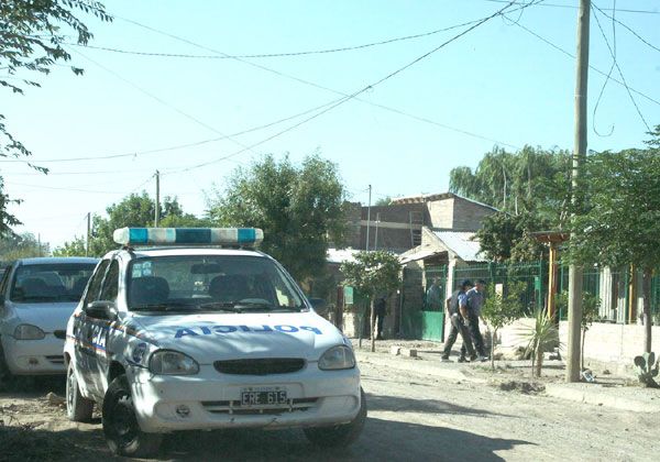 Secuestraron un kilo de marihuana, cocaína y 35.000 pesos en efectivo