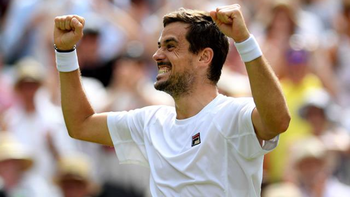 Guido Pella y un festejo para el que tuvo que trabajar mucho. Guido Pella y un festejo para el que tuvo que trabajar mucho.