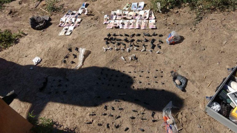 El joven tenía 80 envoltorios de cocaína y 50 de marihuana.