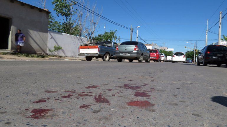 Asesinaron a un joven de diez puñaladas en Neuquén