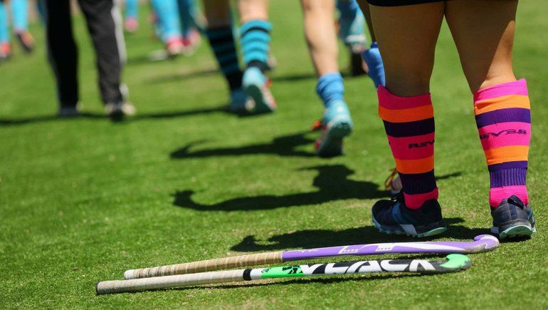 Las mamis del hockey abren su torneo Nacional