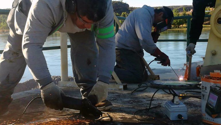 El Municipio avanza con la refacción de la histórica Balsa de la Isla Jordán 