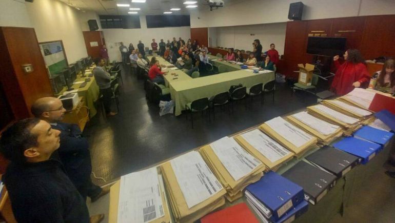 Comenzó el recuento oficial de votos: ¿puede cambiar el resultado?
