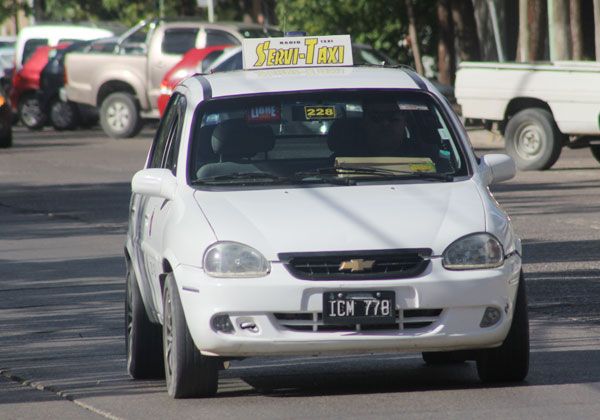 Tarifas del transporte, congeladas y sin fecha aún para eventuales subas