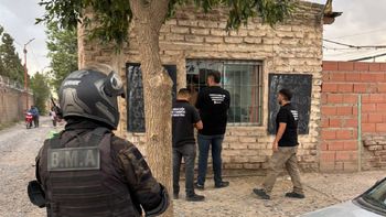 Secuestraron pirotecnia en una despensa: la vendían por redes sociales