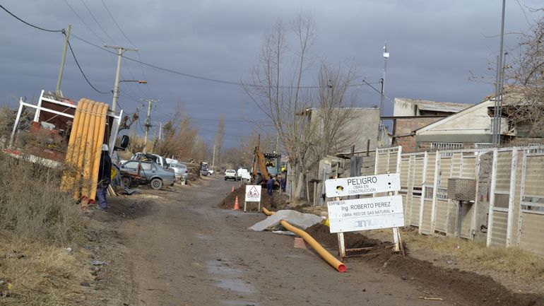 La primera etapa de extensión beneficiará a 70 familias del barrio puente 83. 