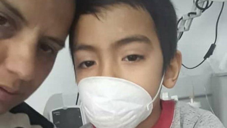 Piden ayuda para que Mateo pueda tratarse la leucemia