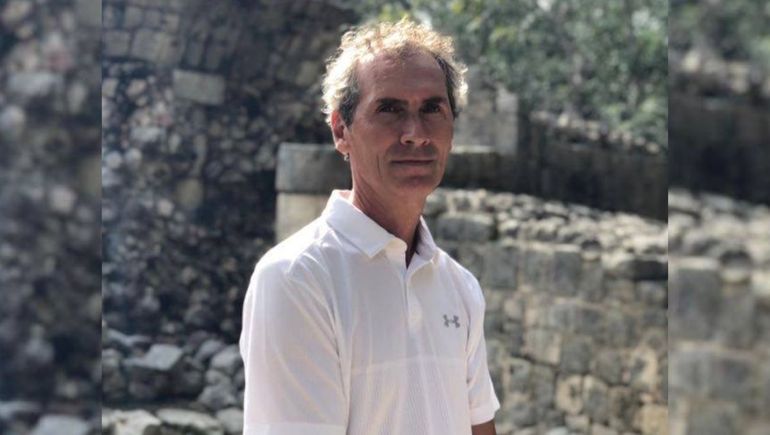 El ex decano que encabeza la oposición en las elecciones de la UNCo