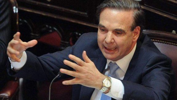 Pichetto visitará a De Vido en la cárcel y estalló la polémica