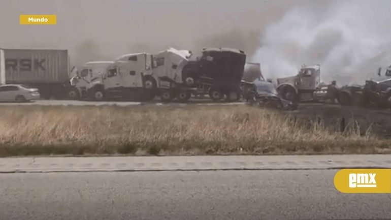 Una tormenta de polvo provocó un choque de más de 90 autos: muertos y heridos