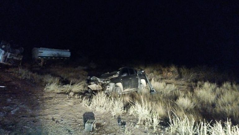 La camioneta que conducía Accatino quedó destruida tras el choque con el camión. 