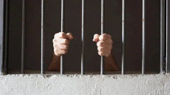 Han encontrado presos con teléfonos en las cárceles federales. Los ingresan clandestinamente.&nbsp; 