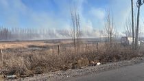 un gran incendio se desato en una zona cercana a maria elvira