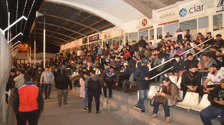 Nueva etapa de negociación por los palcos de La Visera.