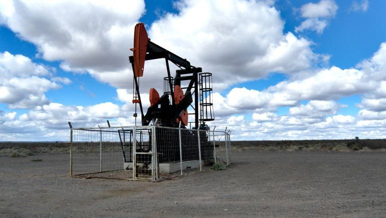 Río Negro avanza con las concesiones en "áreas maduras" de petróleo convencional. Río Negro avanza con las concesiones en "áreas maduras" de petróleo convencional.