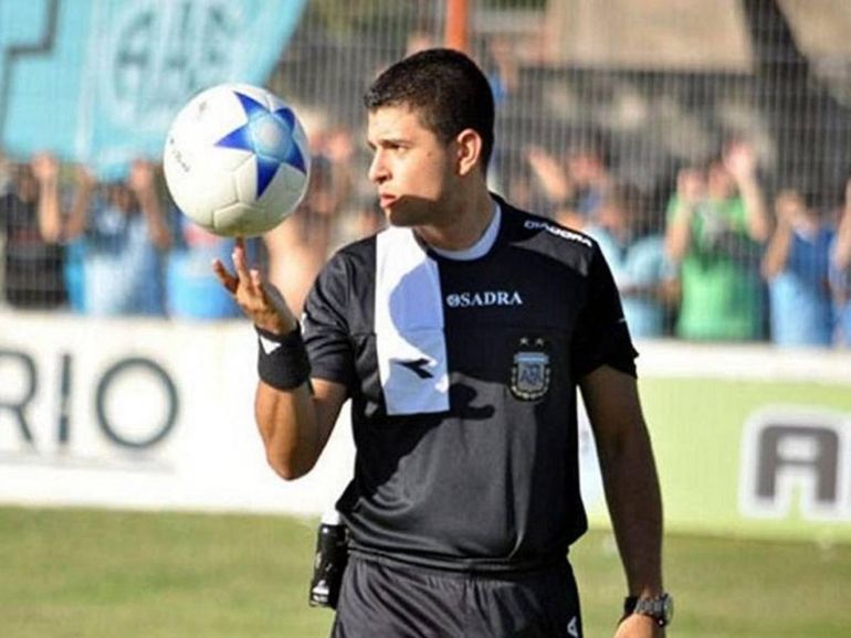 Jonathan Correa, el elegido para arbitrar Cipo - Sansinena