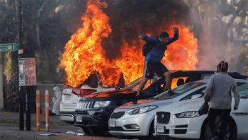 caos y violencia en la apertura del festival vina del mar
