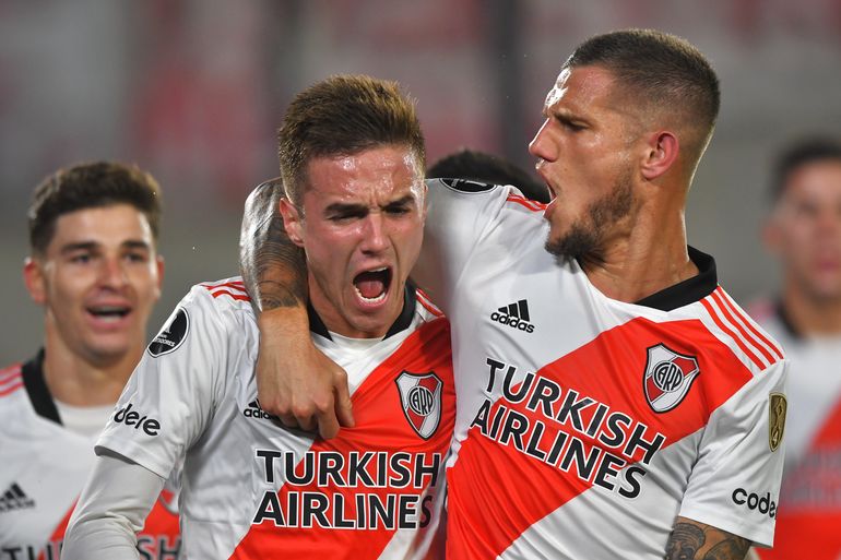 River goleó, clasificó y aseguró el primer lugar: la tremenda atajada de Centurión