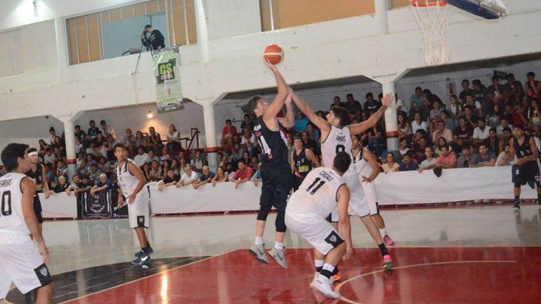 El cipoleño García Barrios ahora viste los colores del Tricolor.