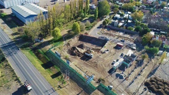 El edificio de Energía avanza en plena cuarentena
