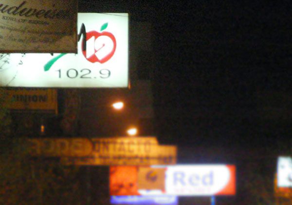 Roban monitores y un termotanque