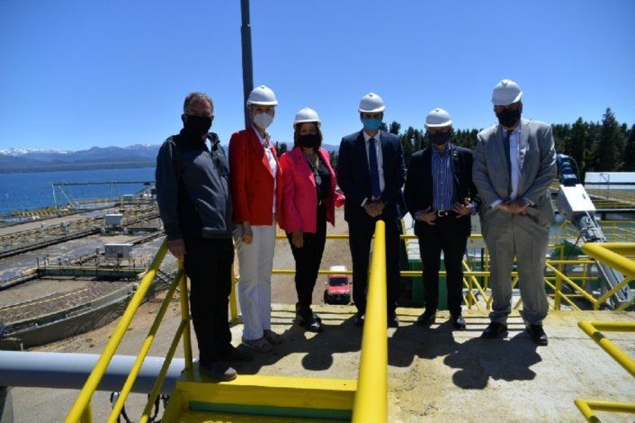 Carreras y el presidente inauguraron una obra de cloacas