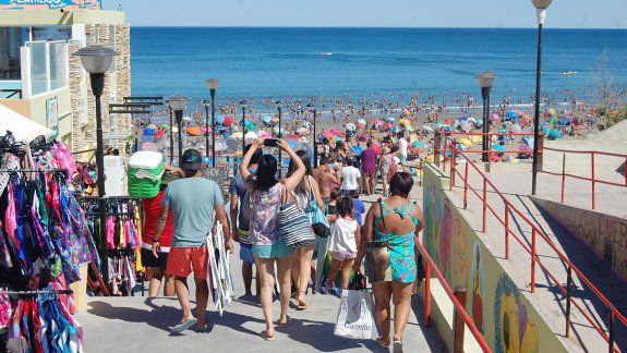 Aseguran que el turismo en Río Negro es 100% gasolero 