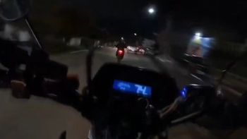 La persecución se desarrolló a toda velocidad por las calles de Cinco Saltos. Foto: Gentileza. La persecución se desarrolló a toda velocidad por las calles de Cinco Saltos. Foto: Gentileza.