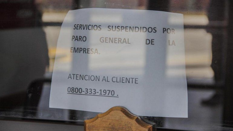 Cipoleños quedaron varados por una inesperada protesta en colectivos de larga distancia