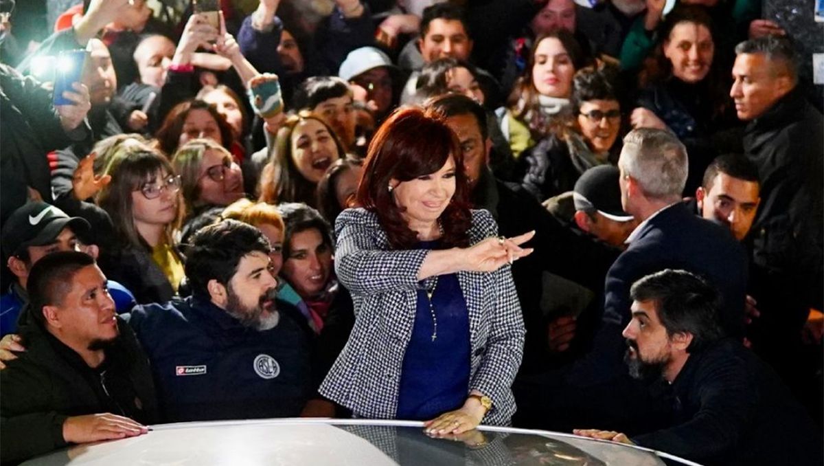 Termina el Mundial y empieza la disputa electoral del FdT